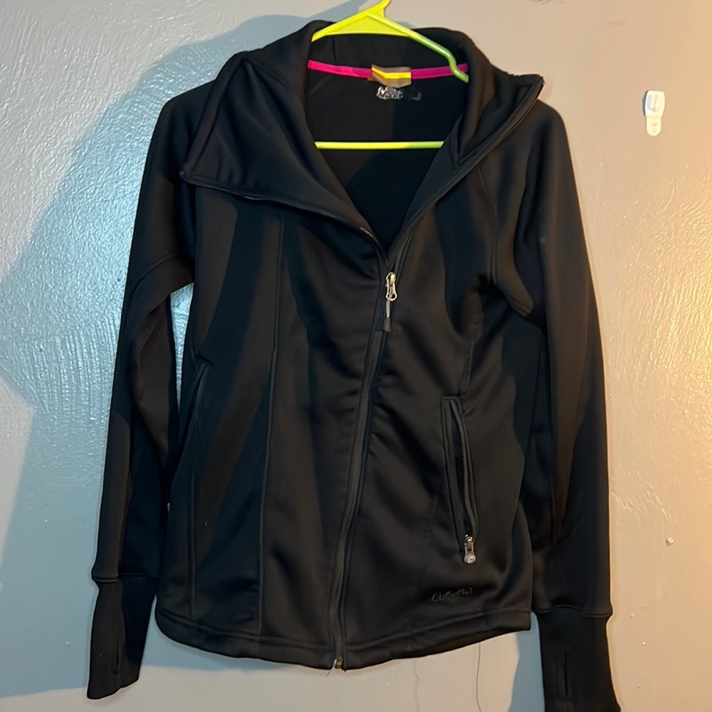 Cabela’s zip-up Jacket